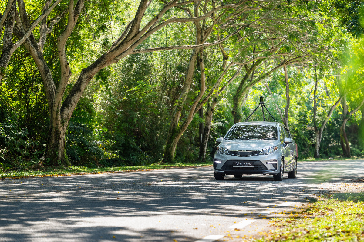 KartaCam 2 with car mount